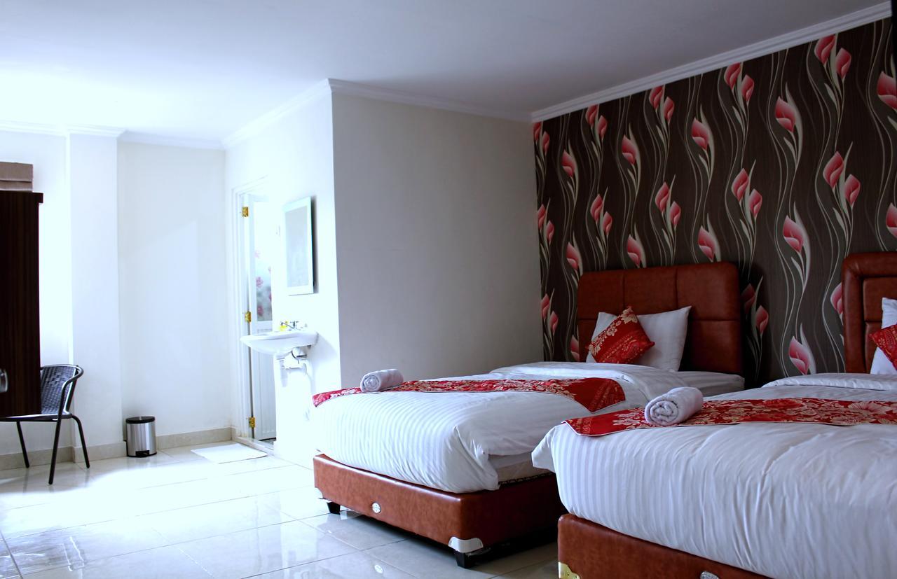 Mel's 2* Manado